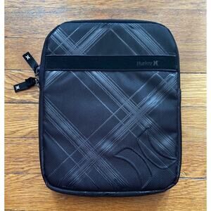 HURLEY Black Plaid Padded Zippered Tablet Sleeve